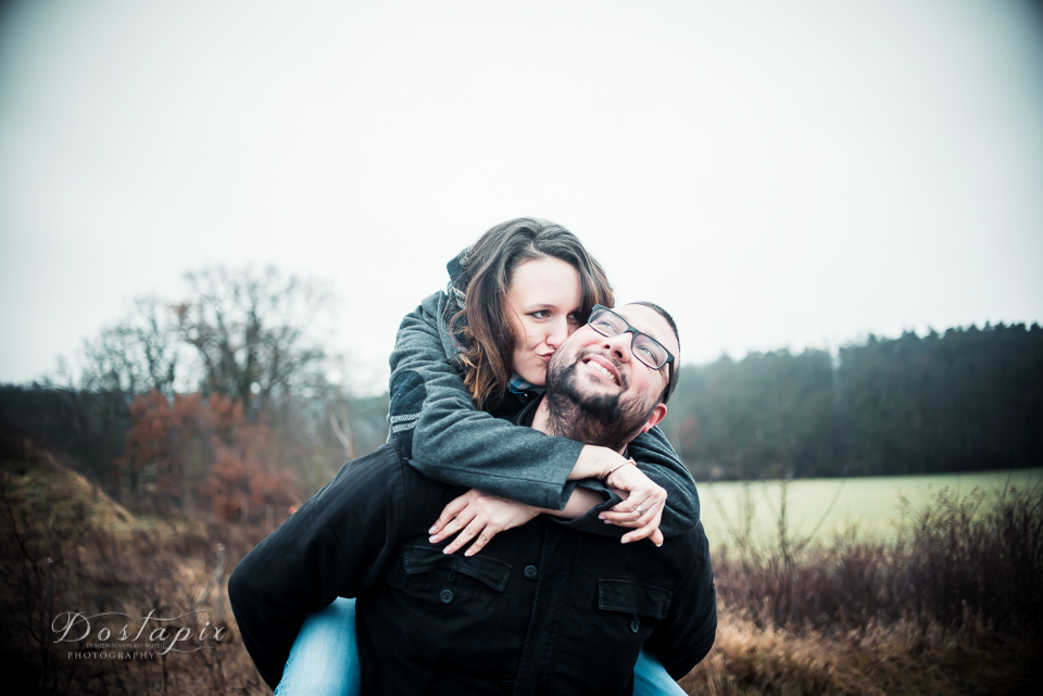 Hochzeitsfotograf Hochzeitsfotos Nürnberg Fürth Erlangen Zirndorf Hochzeit buchen Verlobungsfotos Verlobungsshooting Fotograf